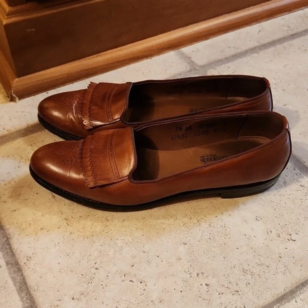 Allen Edmonds Men's 